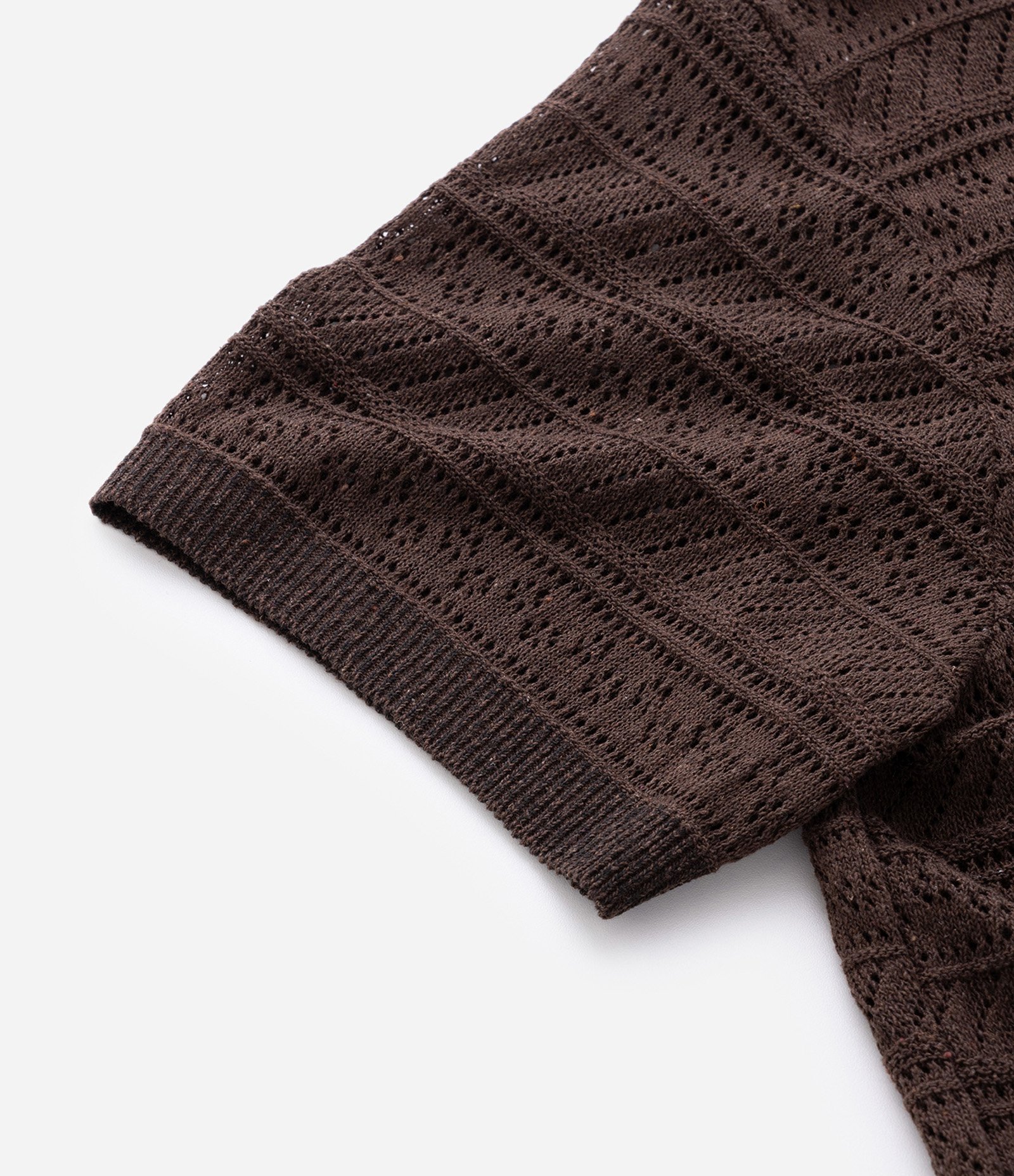 Camisa Manga Curta em Tricô Retilíneo Furadinho Marrom 5