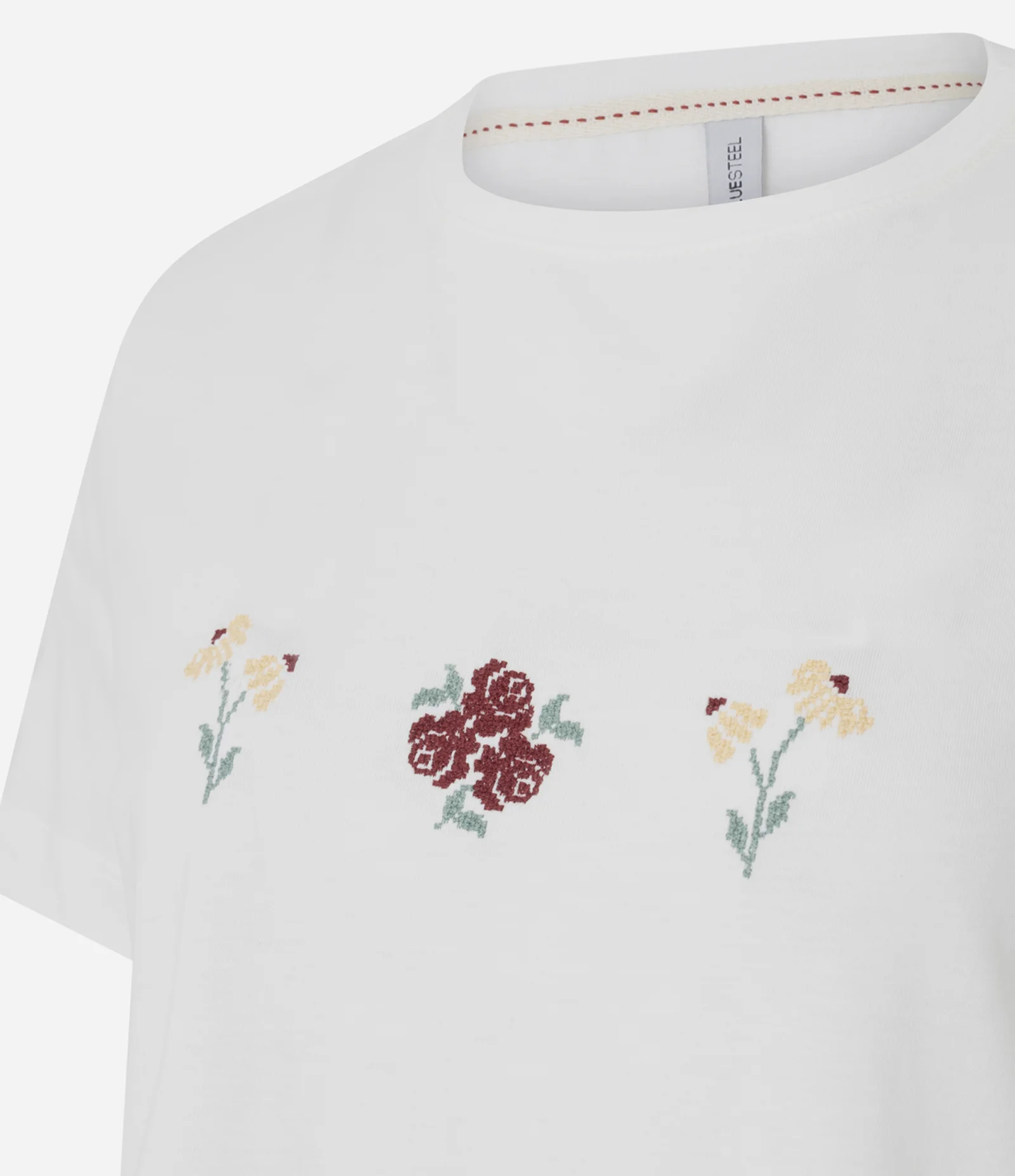 Camiseta com Bordado de Flores Branco 6
