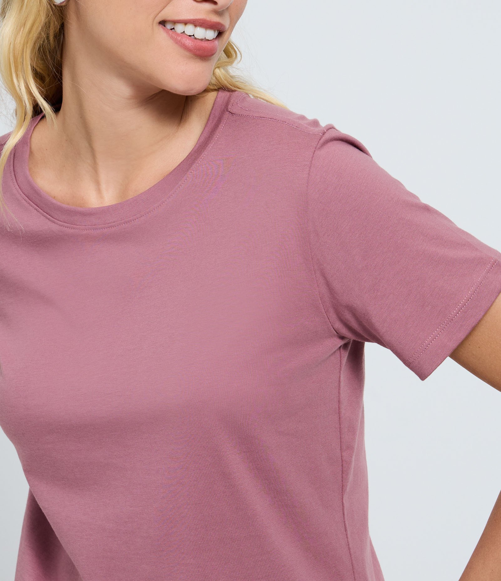 Camiseta Básica em Algodão com Manga Curta Rosa 3