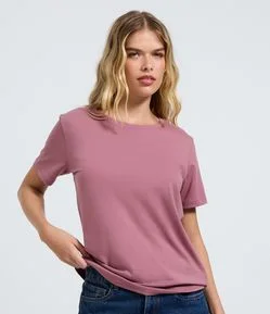 Camiseta Básica em Algodão com Manga Curta