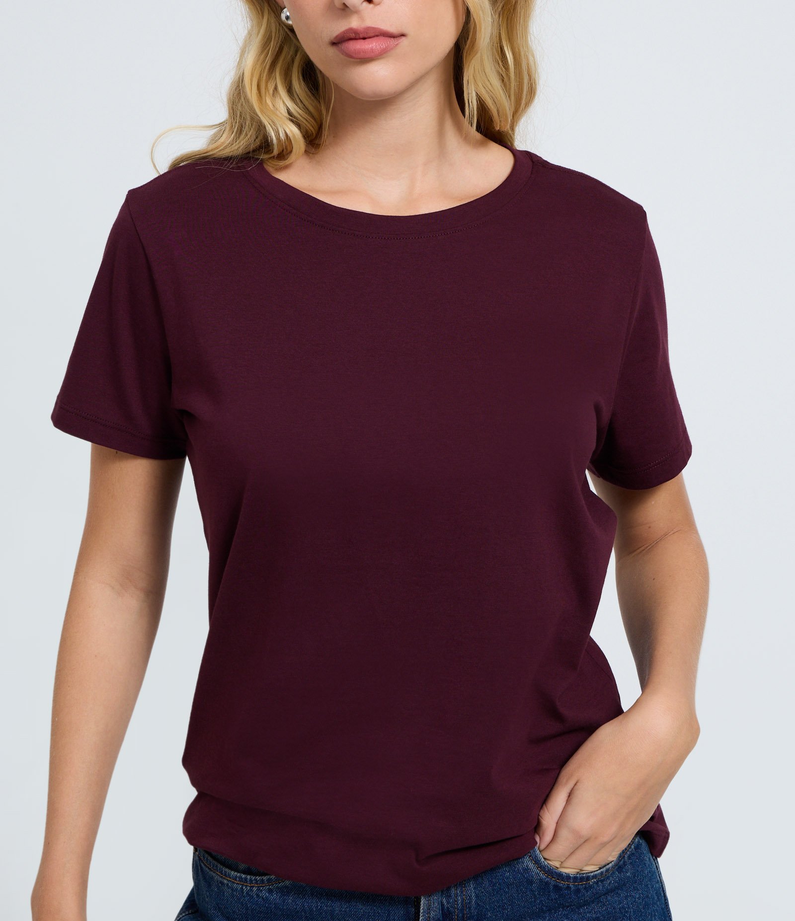 Camiseta Básica em Algodão com Manga Curta Bordô 3
