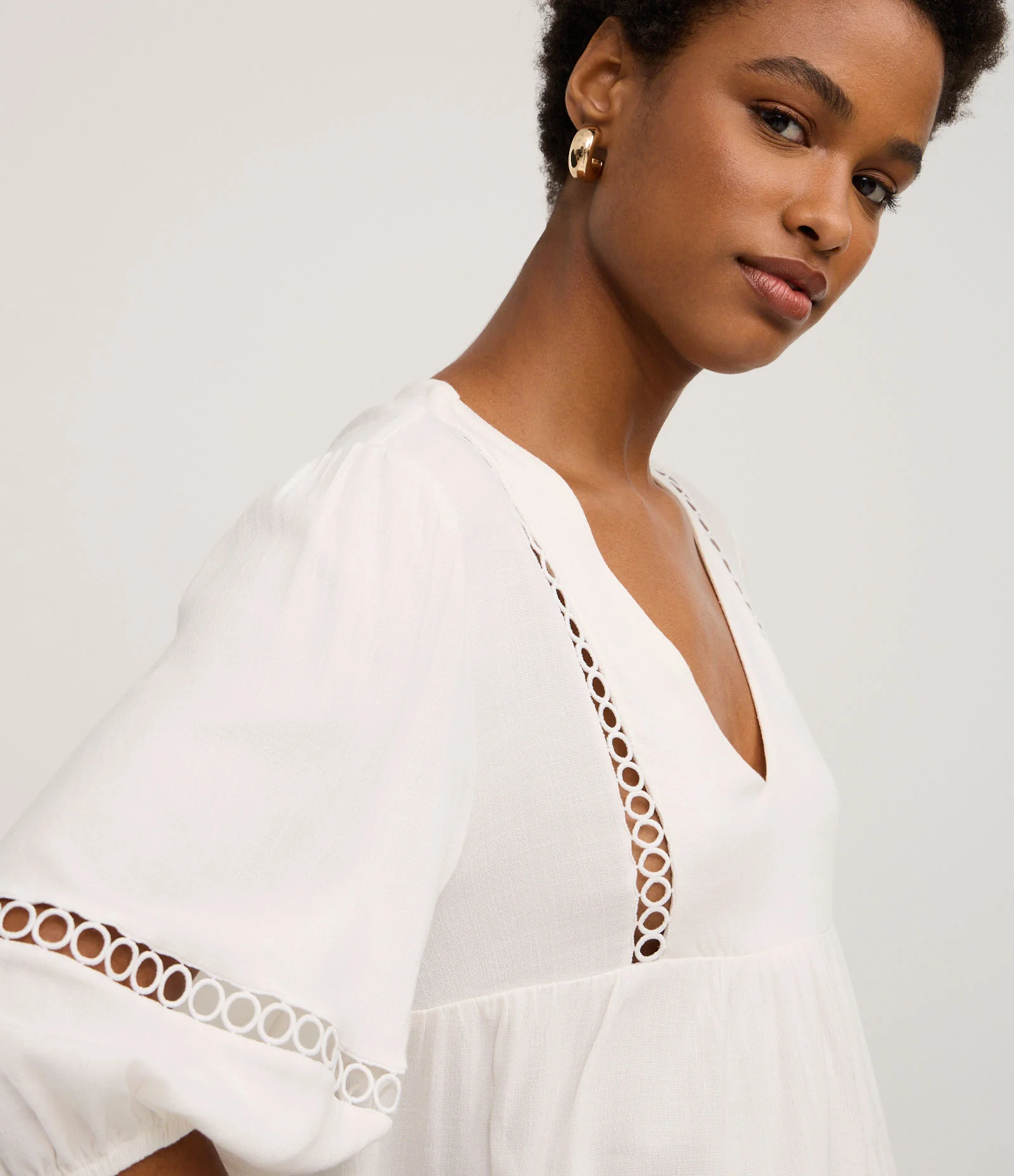 Blusa Texturizada em Viscose com Entremeios Off White 3