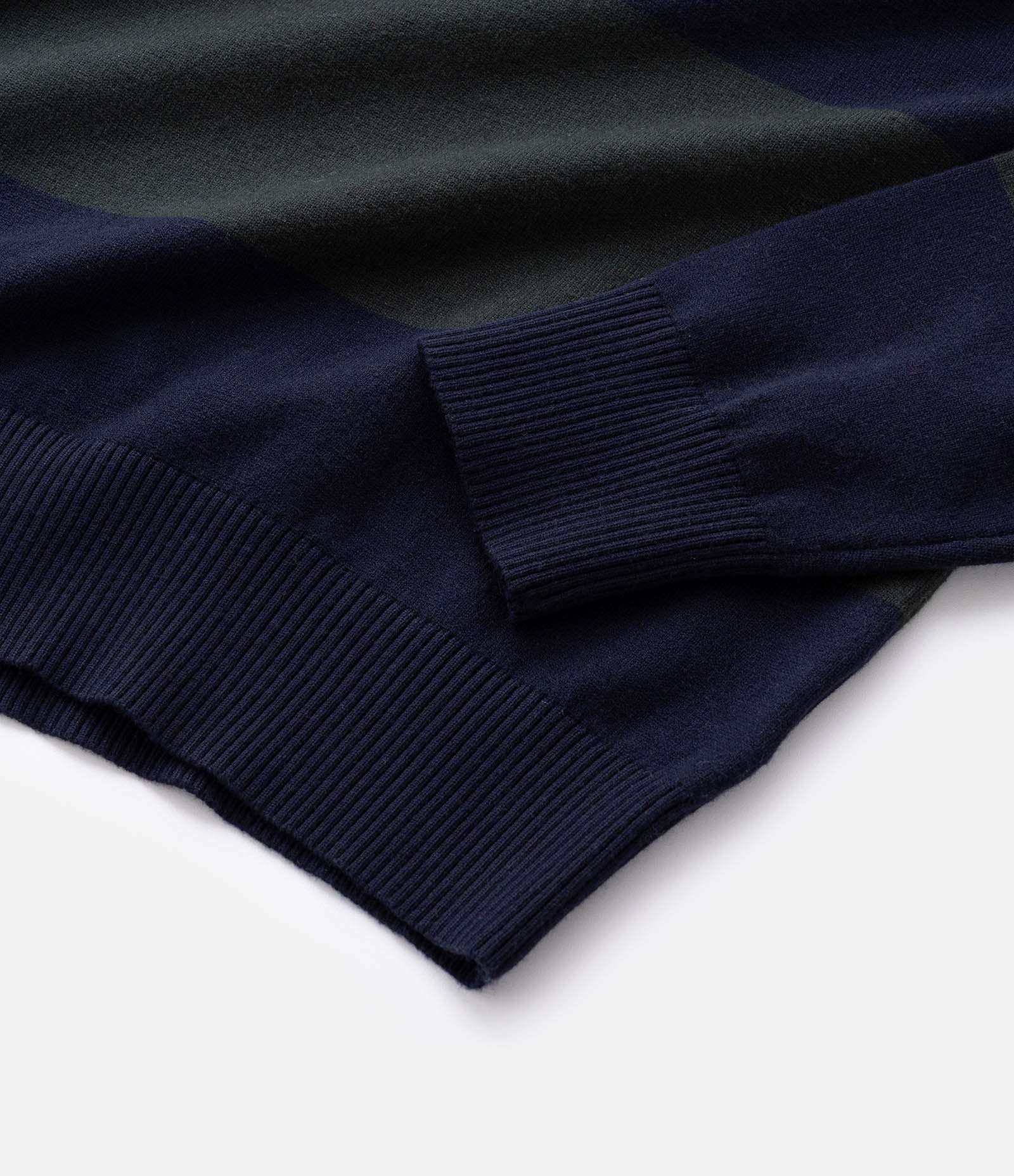 Suéter Masculino Retilínea Listrado em Blocos com Gola Polo Azul 4