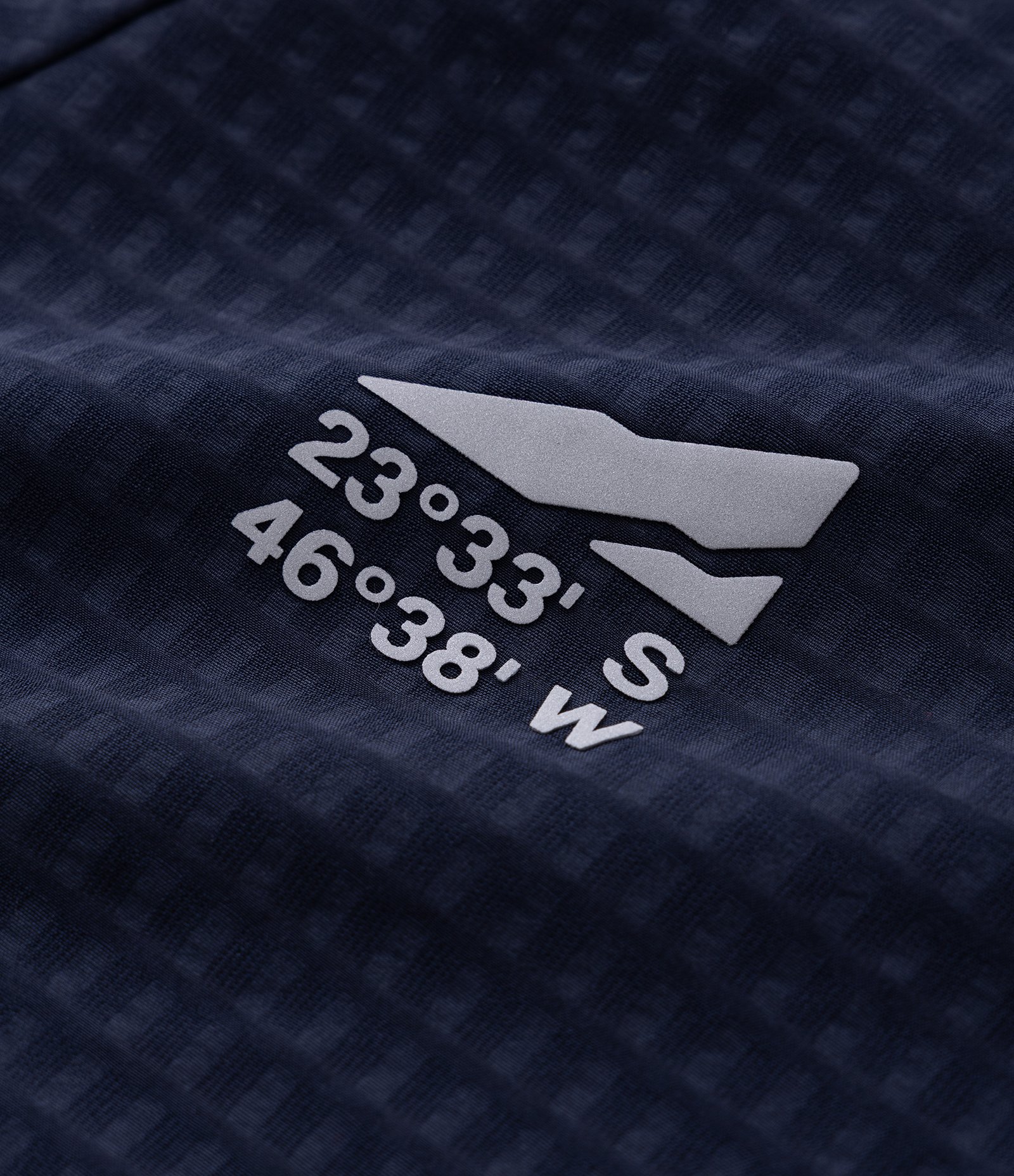 Jaqueta Repelente à Água Texturizada e com Lettering Azul 13