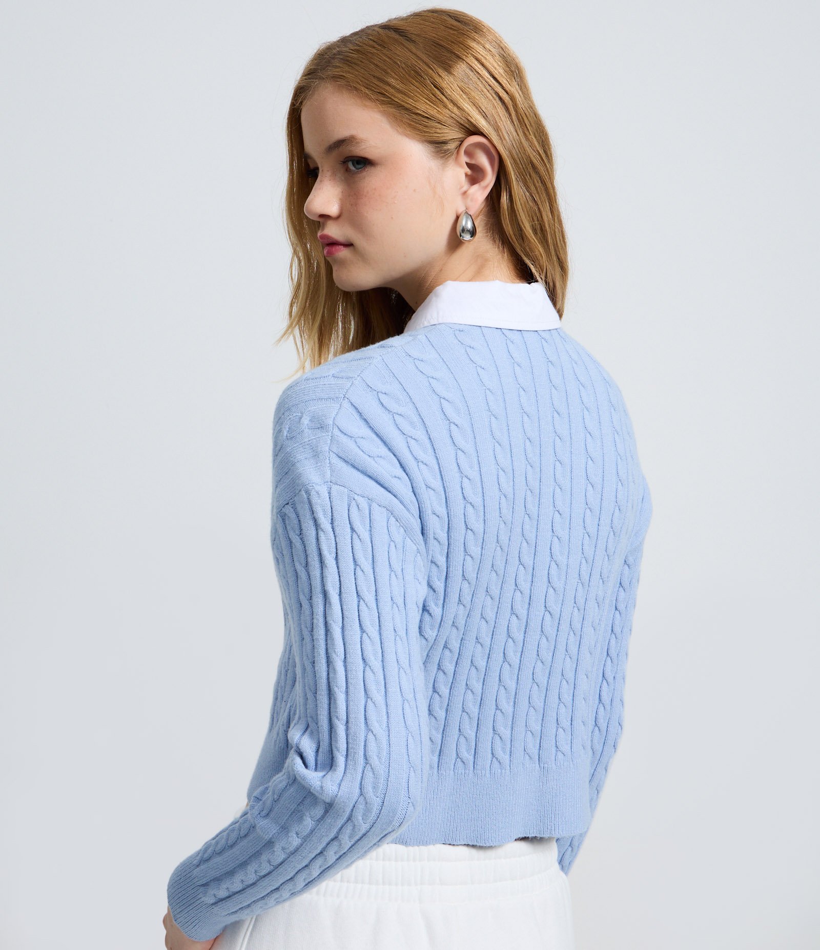 Blusão Cropped em Tricô com Gola Polo Contrastante Azul 4