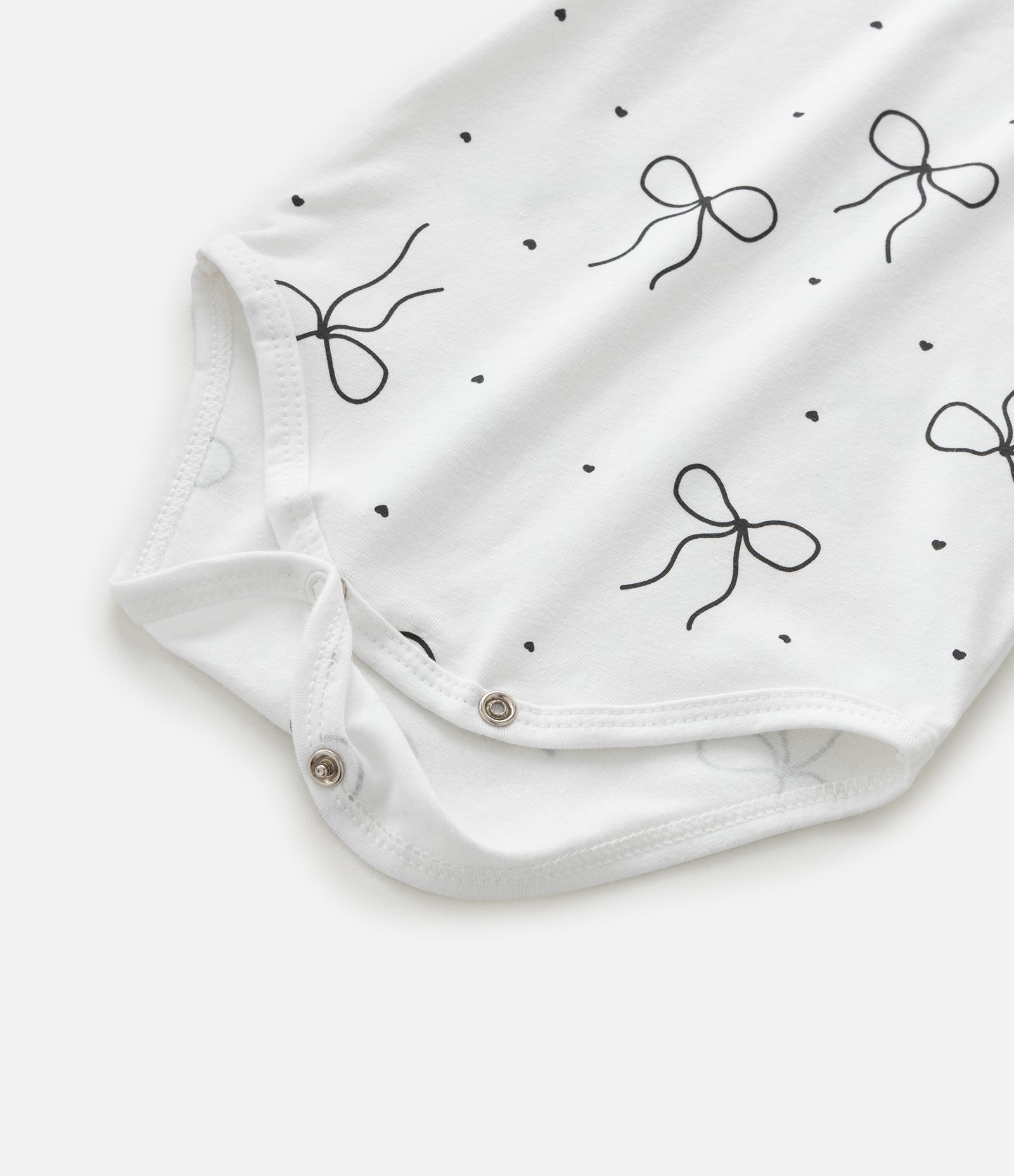 Body Infantil com Estampa de Laços – Tam 0 a 18 Meses Branco 6