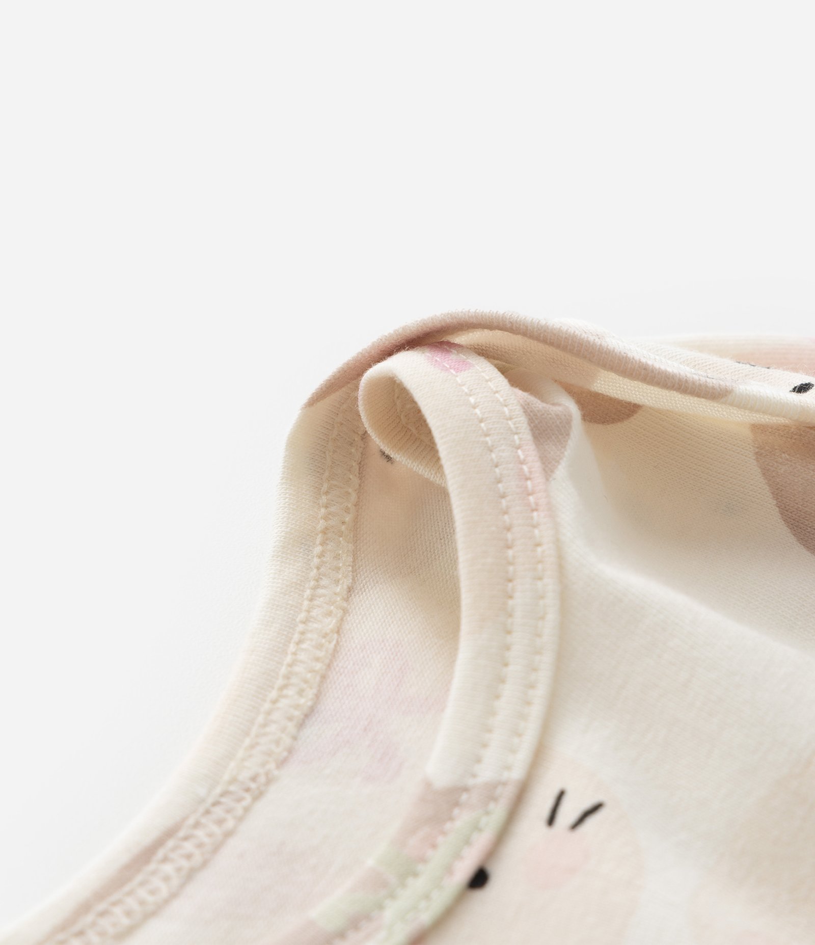 Body Infantil com Estampa de Coelhinho – Tam 0 a 18 Meses Bege 5