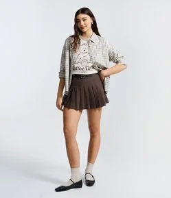 Short Saia em Alfaiataria com Pregas e Cinto Ajustável