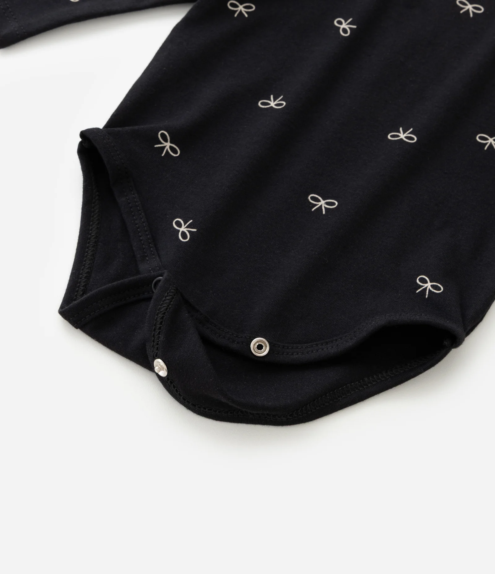 Body Infantil Com Estampa de Laços – Tam 0 a 18 Meses Preto 6