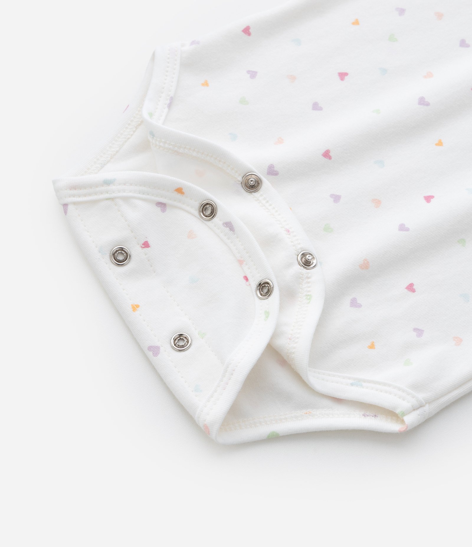 Body Infantil Manga Curta com Estampa de Corações Coloridos - Tam RN A 18 Meses Branco 6