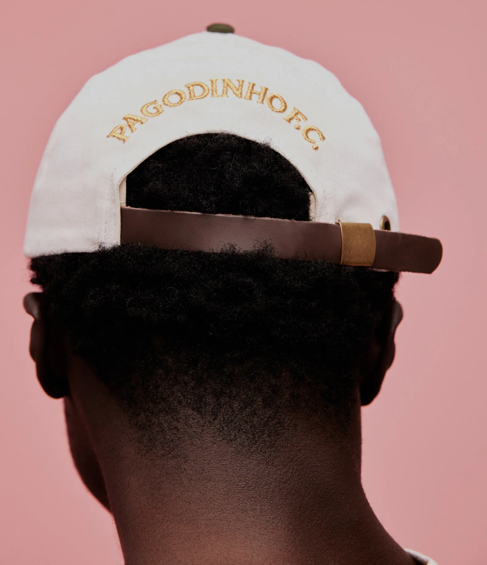 Boné Aba Curva com Lettering Zeca Pagodinho Branco 1