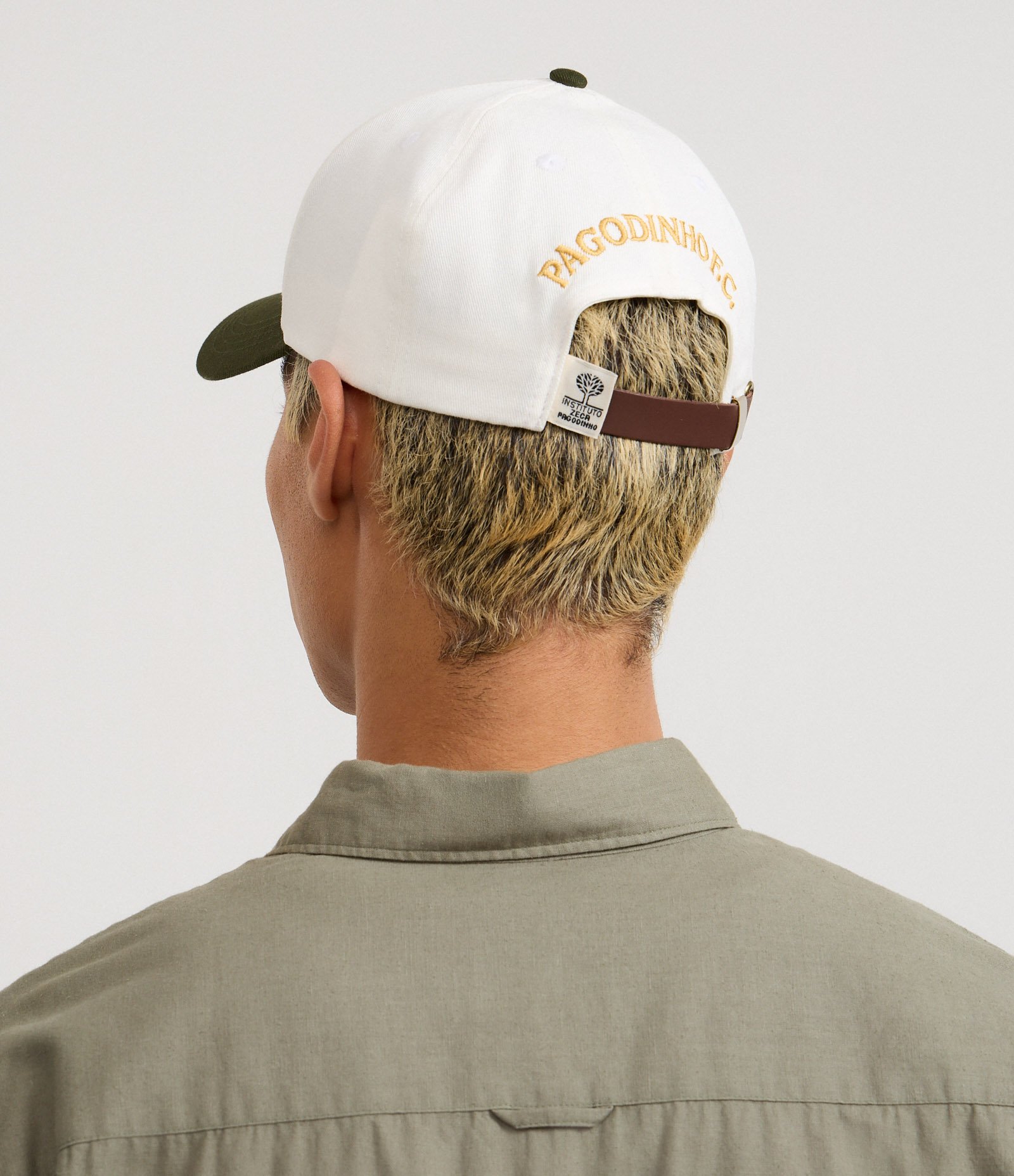 Boné Aba Curva com Lettering Zeca Pagodinho Branco 9