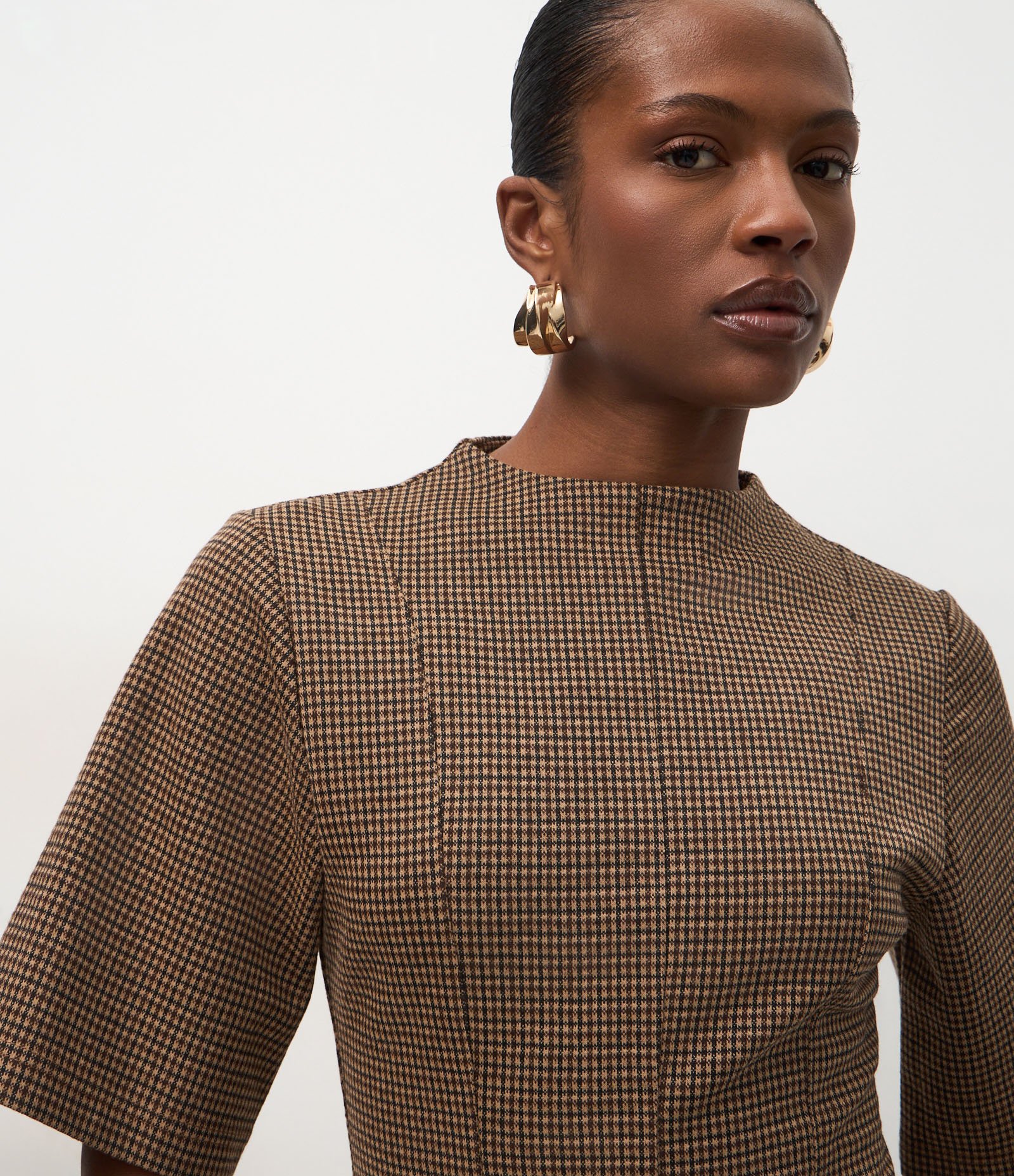 Blusa Ampulheta Alongada com Estampa Xadrez Marrom 3