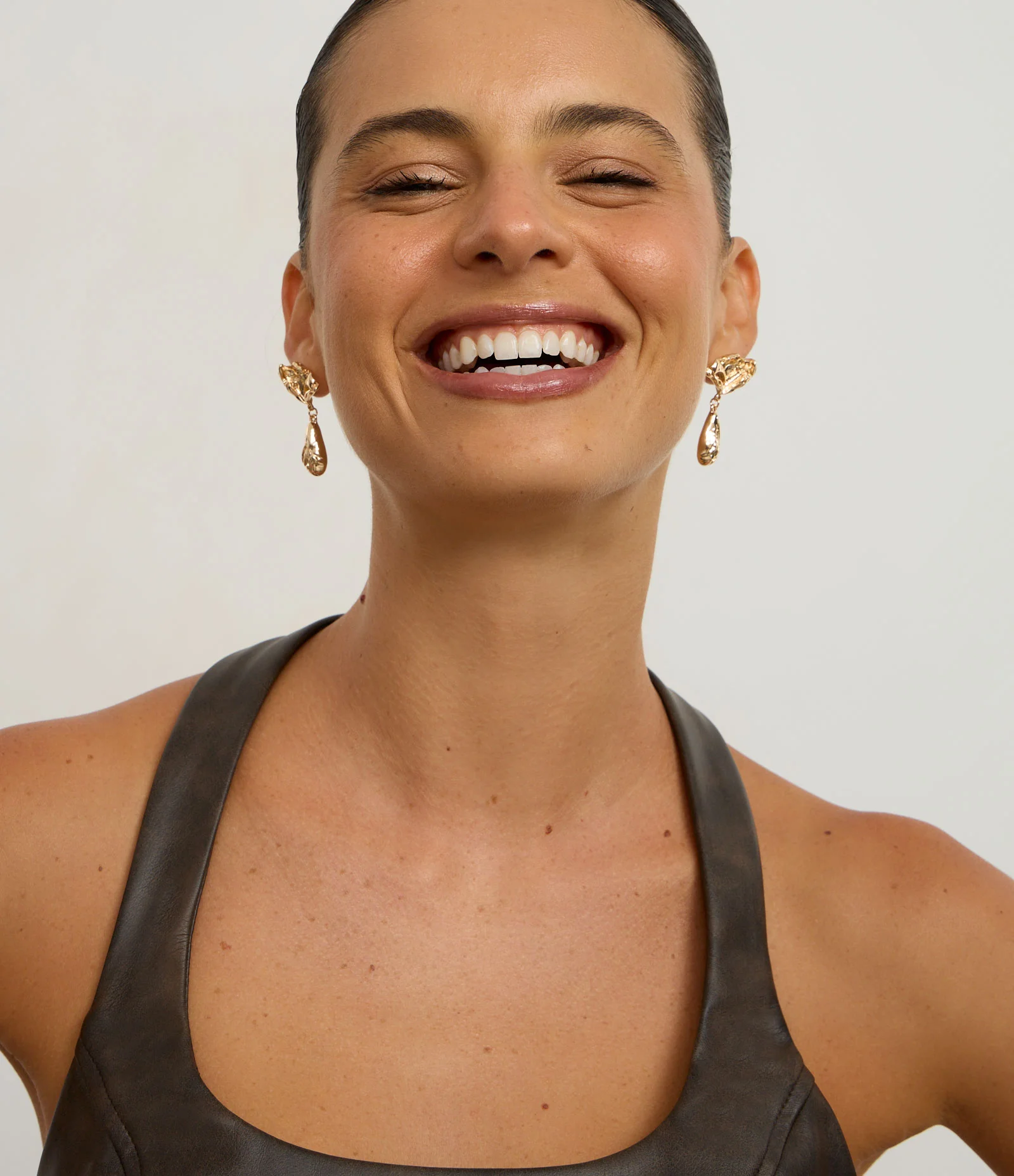 Kit 03 Brincos Metalizados com Formatos Diferentes Dourado 1