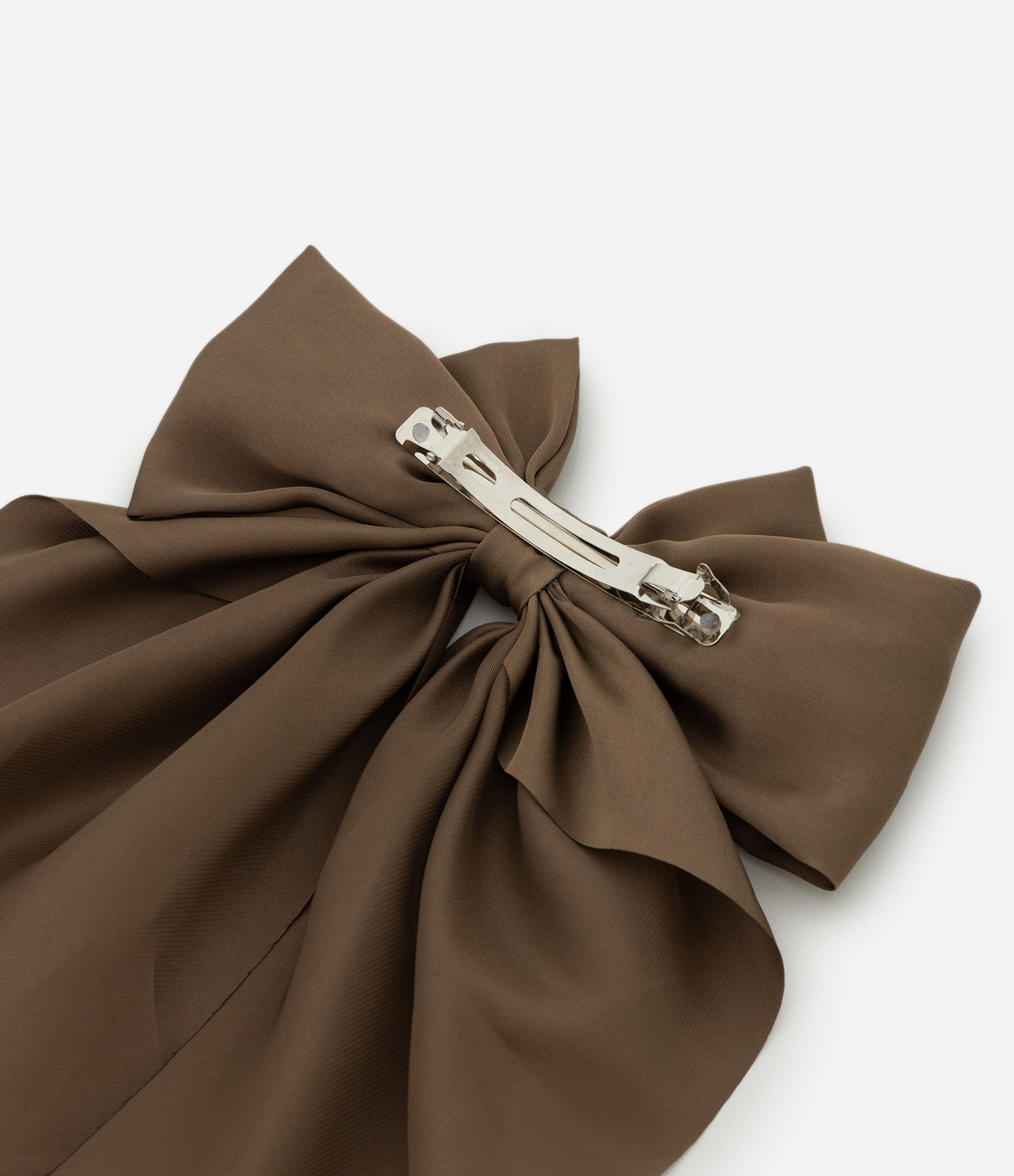 Presilha de Cabelo Acetinado com Formato de Laço Grande Marrom 2