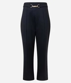 Calça Afunilada com Aviamento no Cós