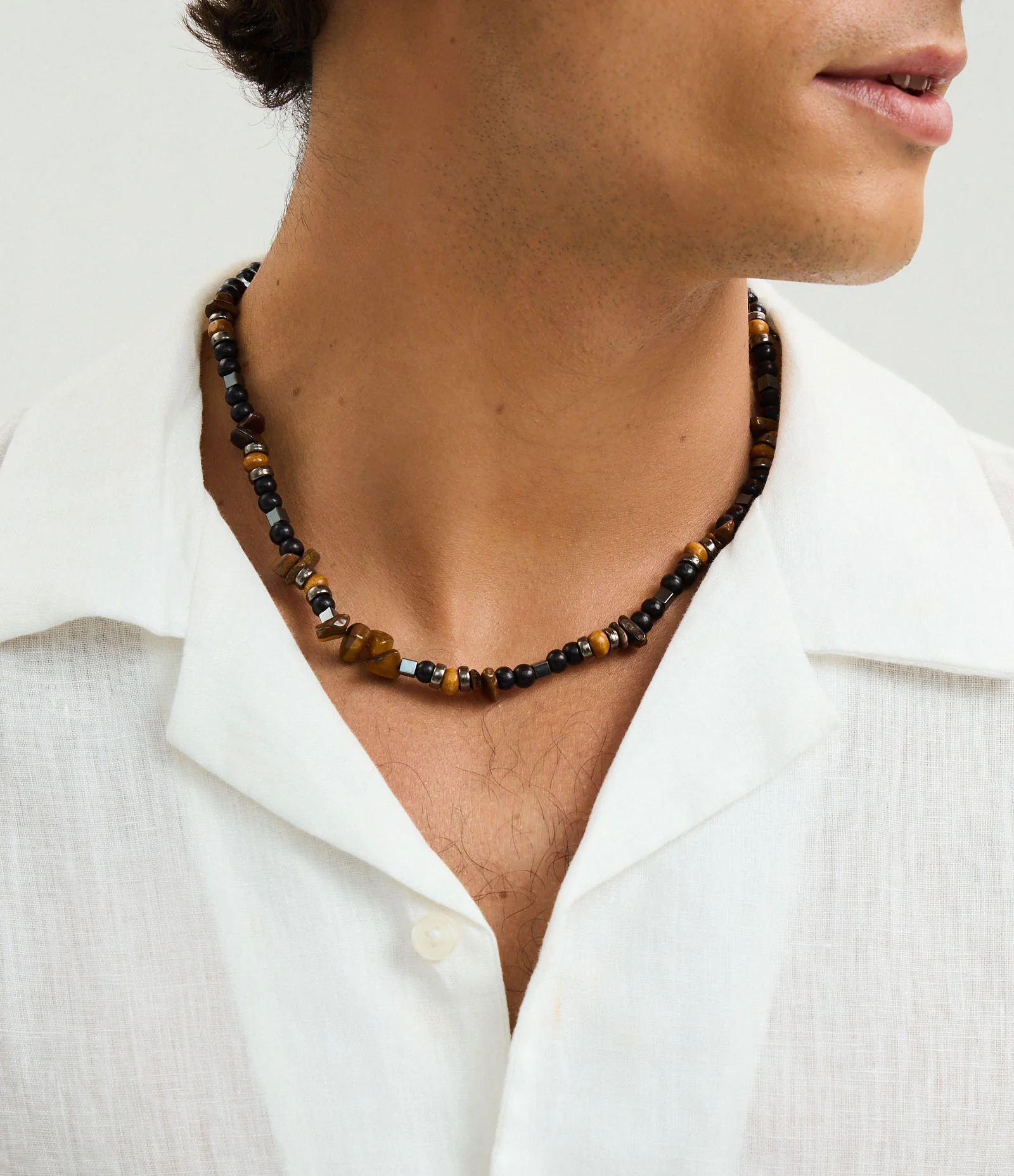 Colar de Cascalhos em metal com Contas em Madeira e Pedra Multicores 2