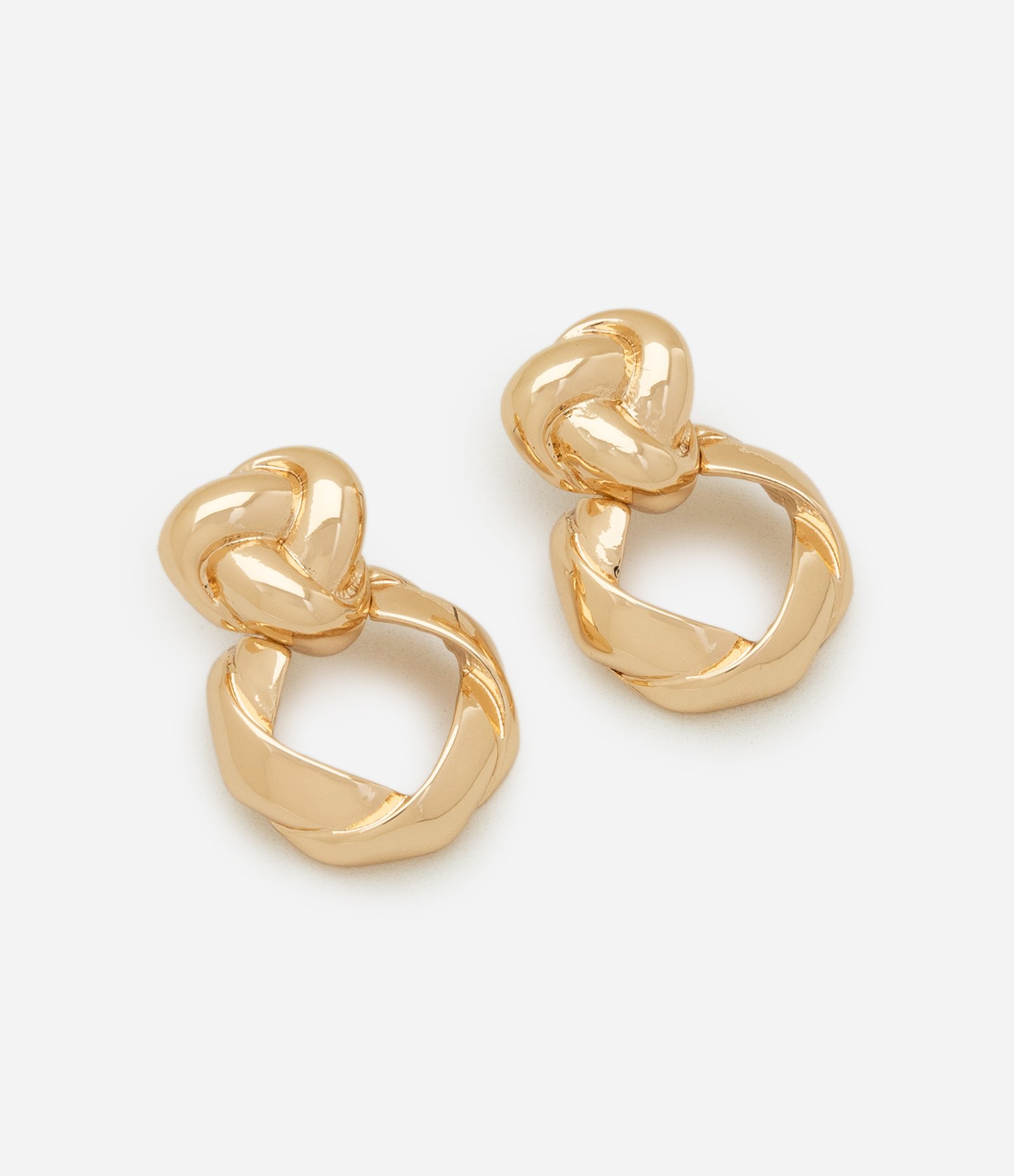 Brinco Metalizado com Nó e Elos Torcidos Dourado 1