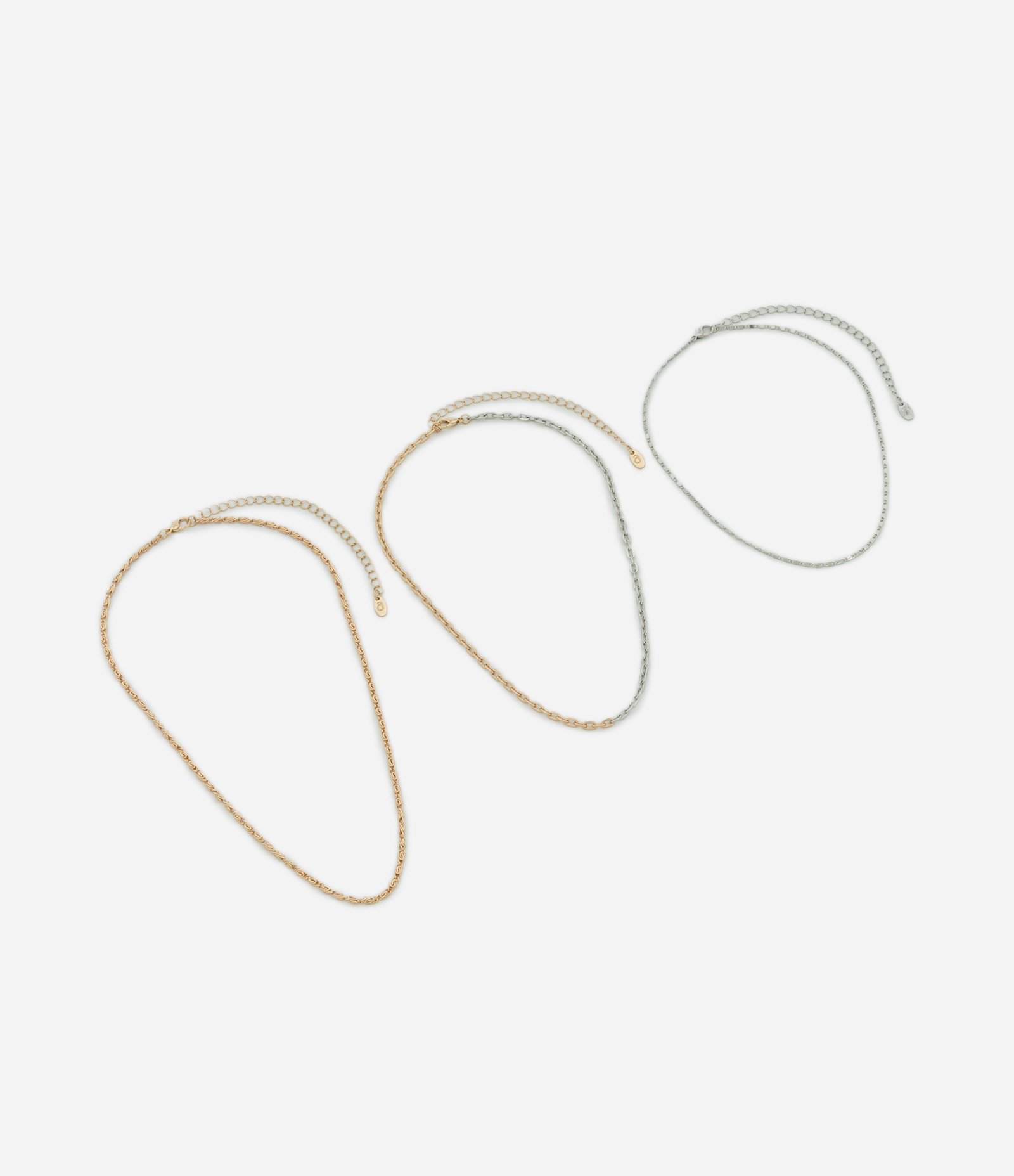 Colar com 03 Camadas em Metal com Correntes Dourado/Prata 2