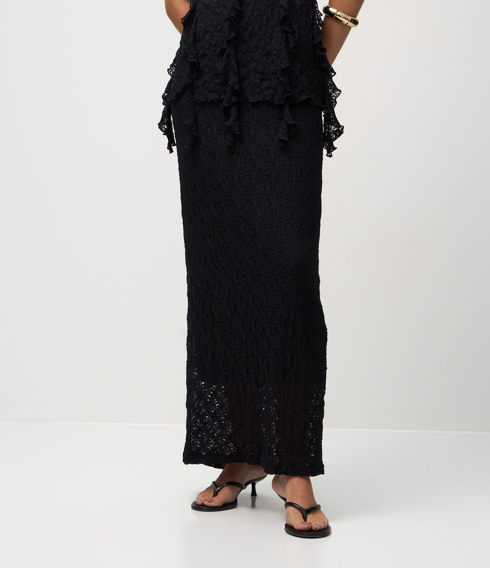 Saia Longa Rendada com Cós Elástico Preto 3