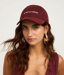 Boné Aba Curva em Sarja com Bordado Te Vejo no Pagode