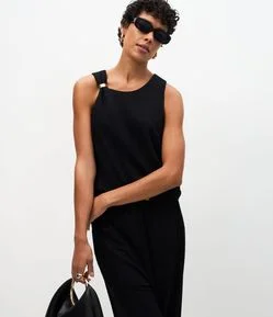 Blusa Curta com Aviamento na Alça