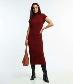 Vestido Midi em Tricô com Gola Alta e Manga Curta Sem Cava