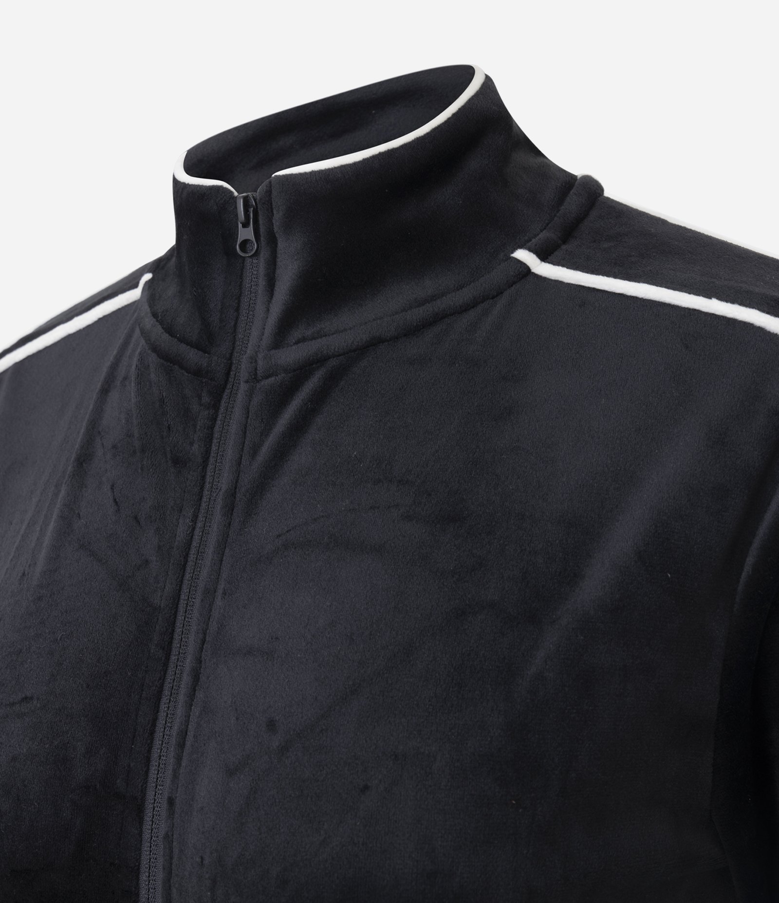 Jaqueta Esportiva em Plush com Piping Contrastante Preto 4