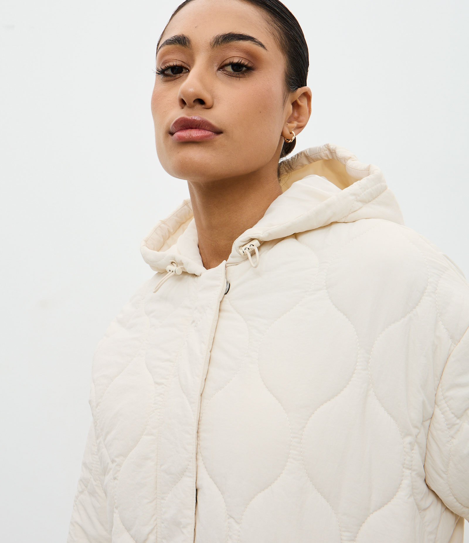 Jaqueta Acolchoada Alongada com Cinto Off White 3