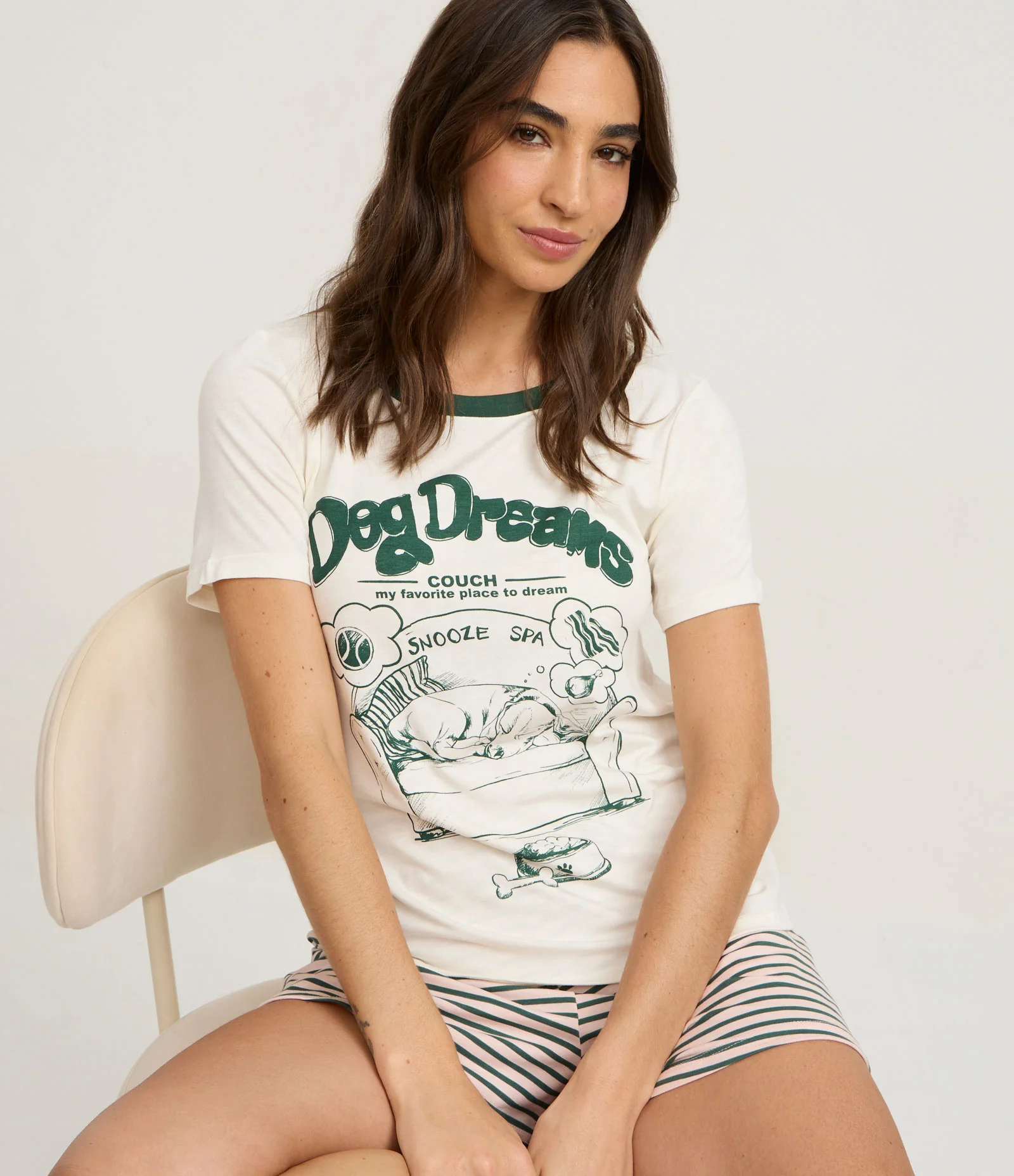 Pijama Curto em Viscolycra com Estampa Dog Dreams Branco 1