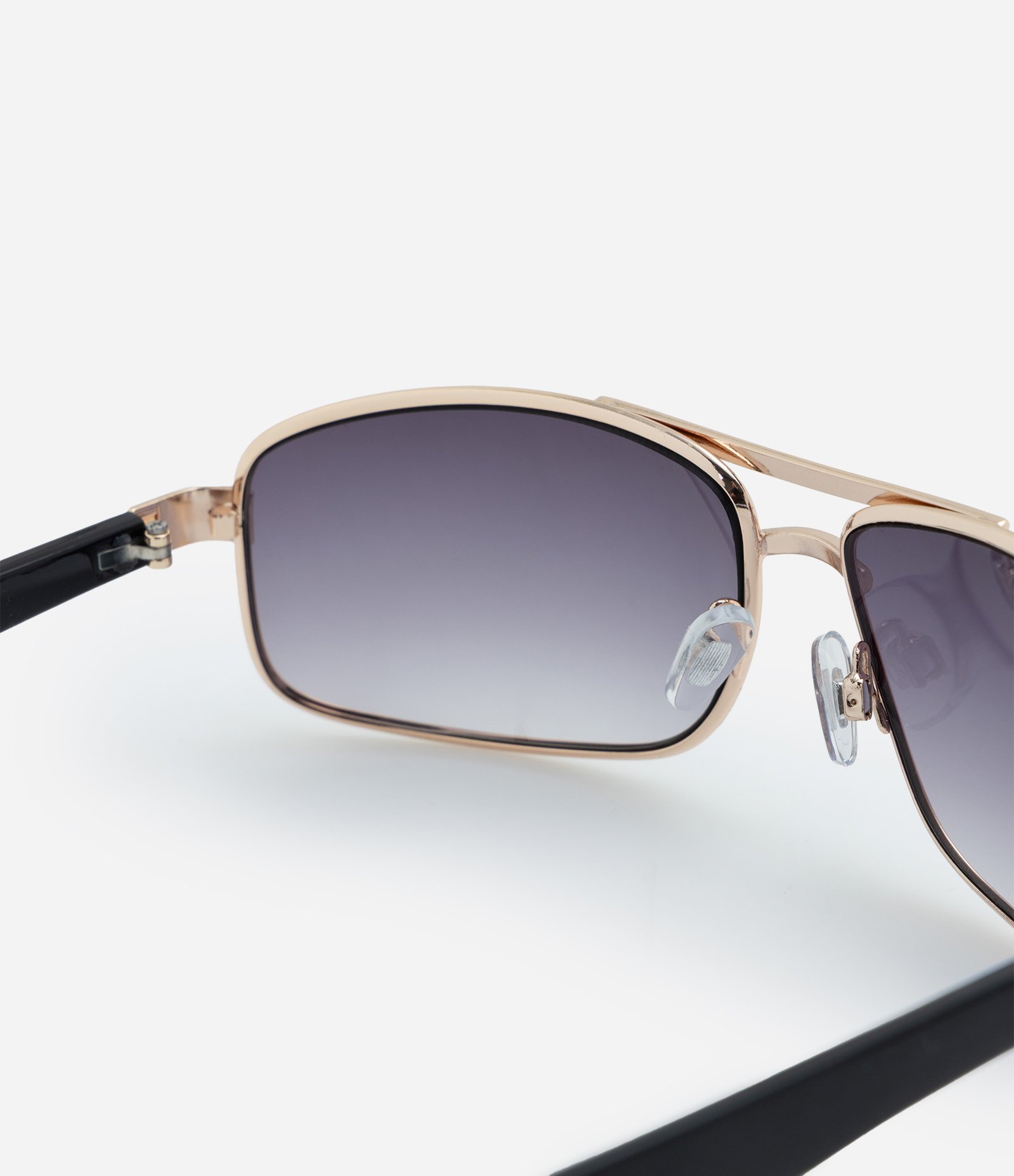 Óculos de Sol com Lente Fumê e Hastes Finas Dourado 3