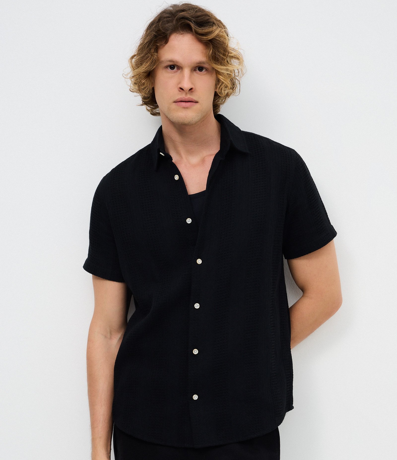 Camisa Regular em Algodão com Textura Quadriculada Vertical Preto 2