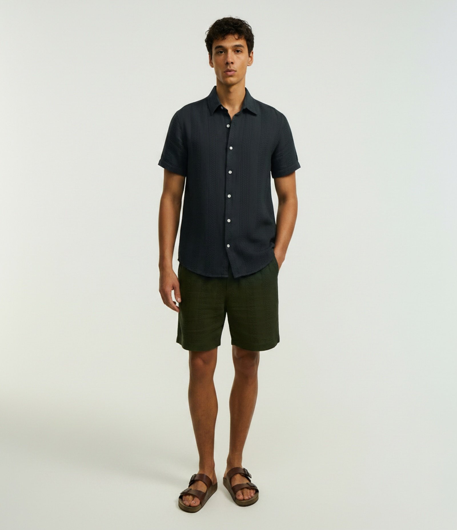 Camisa Regular em Algodão com Textura Quadriculada Vertical Preto 1