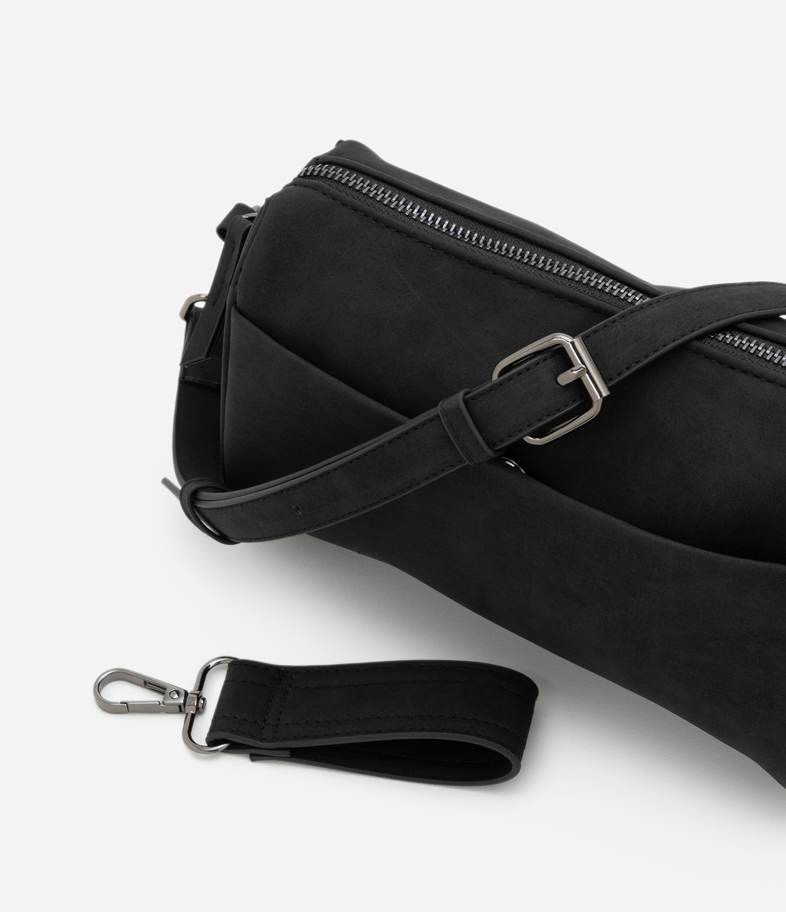 Bolsa Pequena em PU Nobuck com Alça Ajustável Preto 4