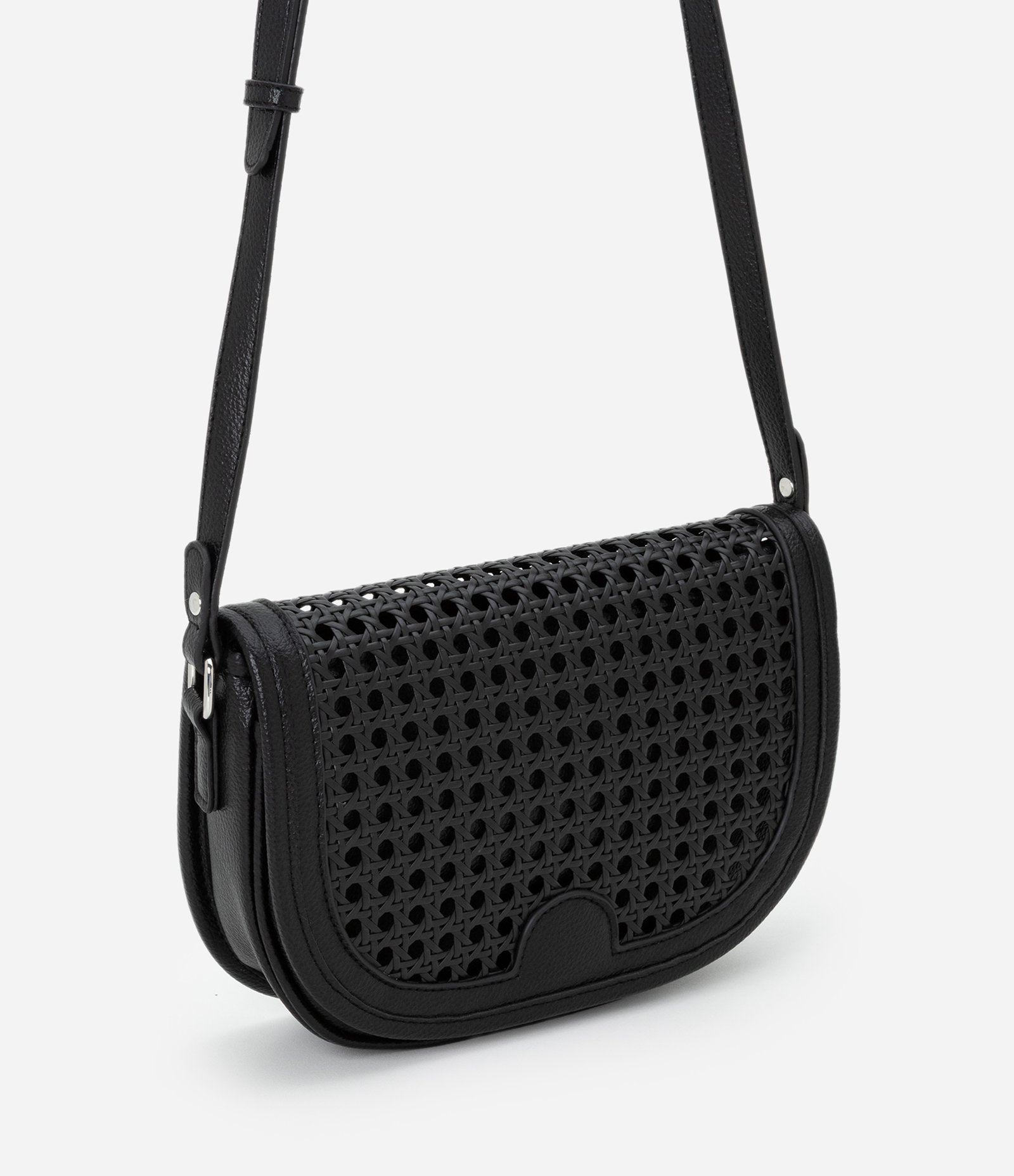 Bolsa em PU com Trama Artesanal e Alça Ajustável Preto 9