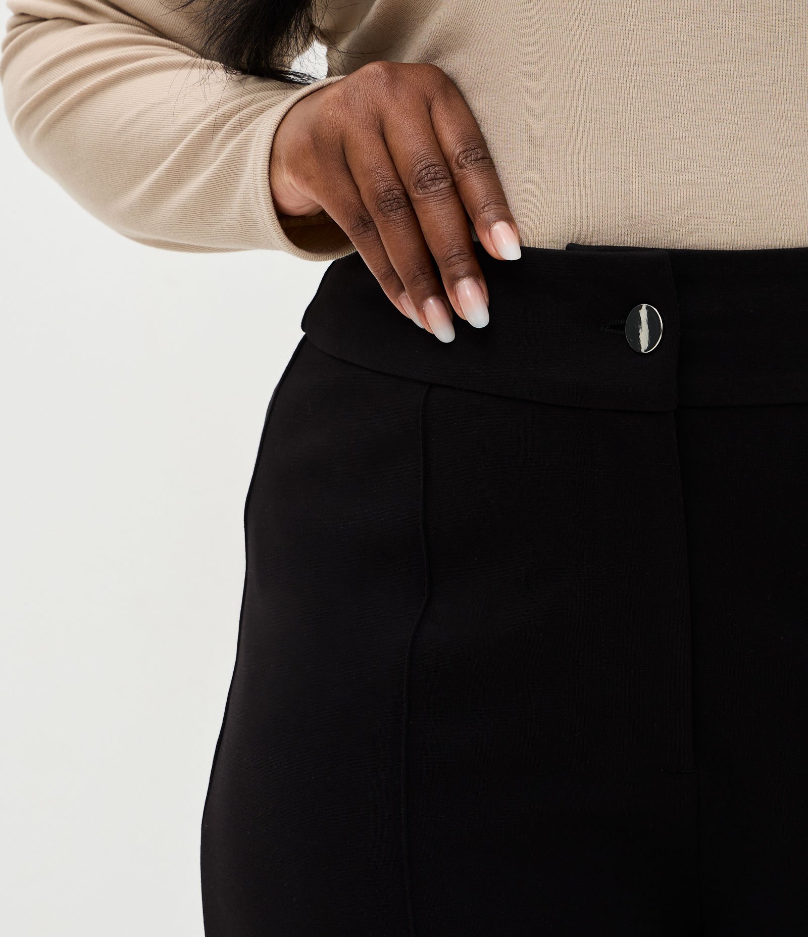 Calça Flare Ponto Roma com Nervura Curve & Plus Size Preto 3