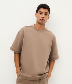 Camiseta Oversized em Moletinho com Cava Deslocada