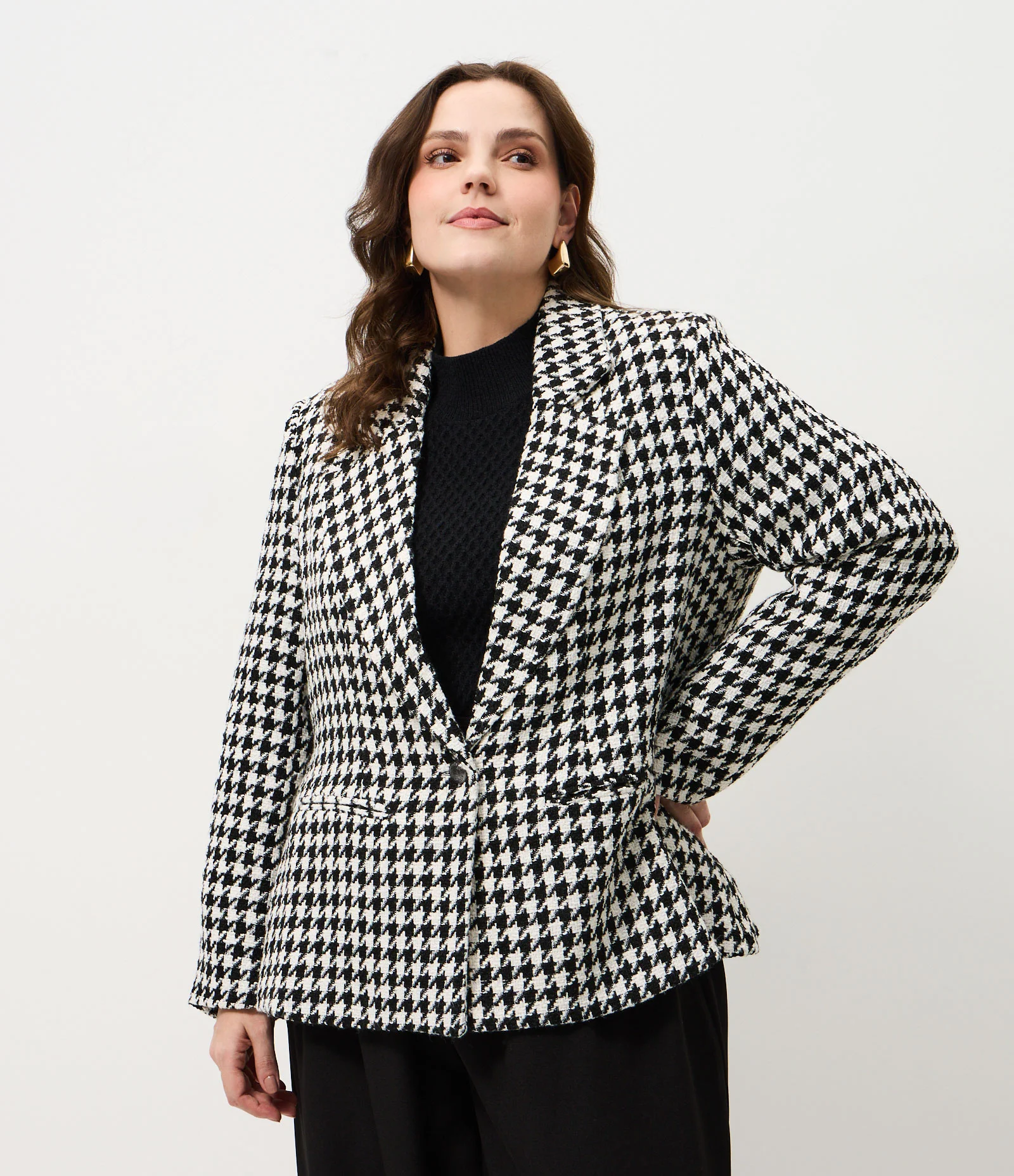 Blazer Tweed Xadrez com Abotoamento Simples Curve & Plus Size Preto 1