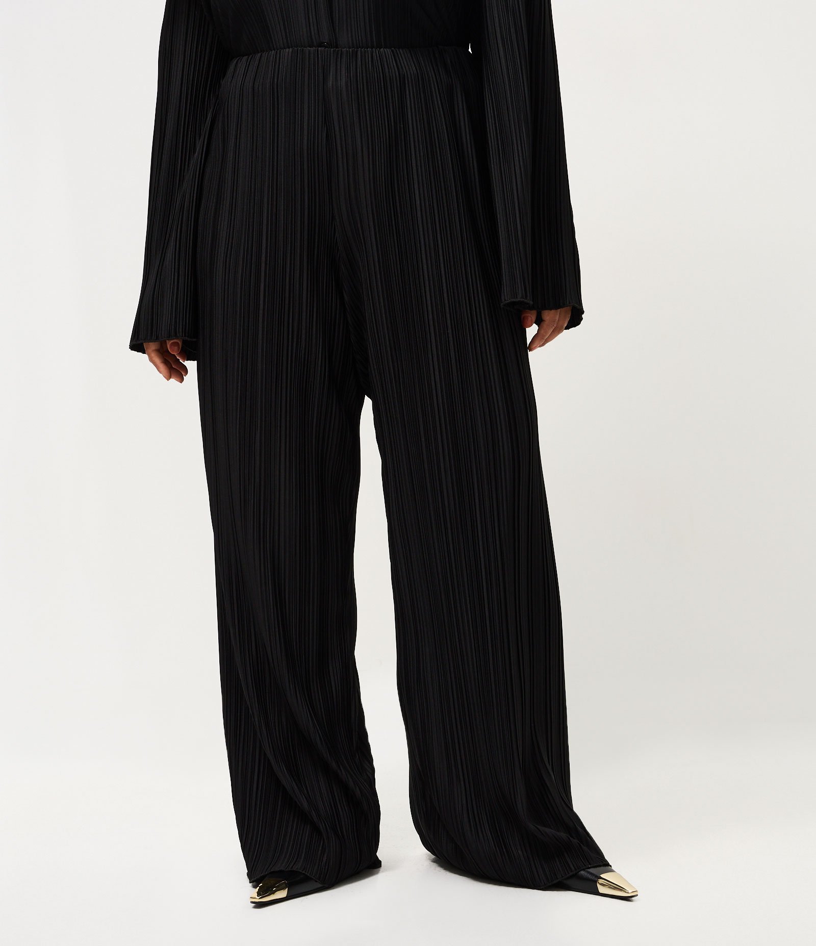 Calça Wide em Malha Canelada com Cós Elástico Curve & Plus Size Preto 2