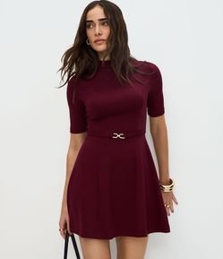 Vestido Curto em Ponto Roma com Cinto e Fivela