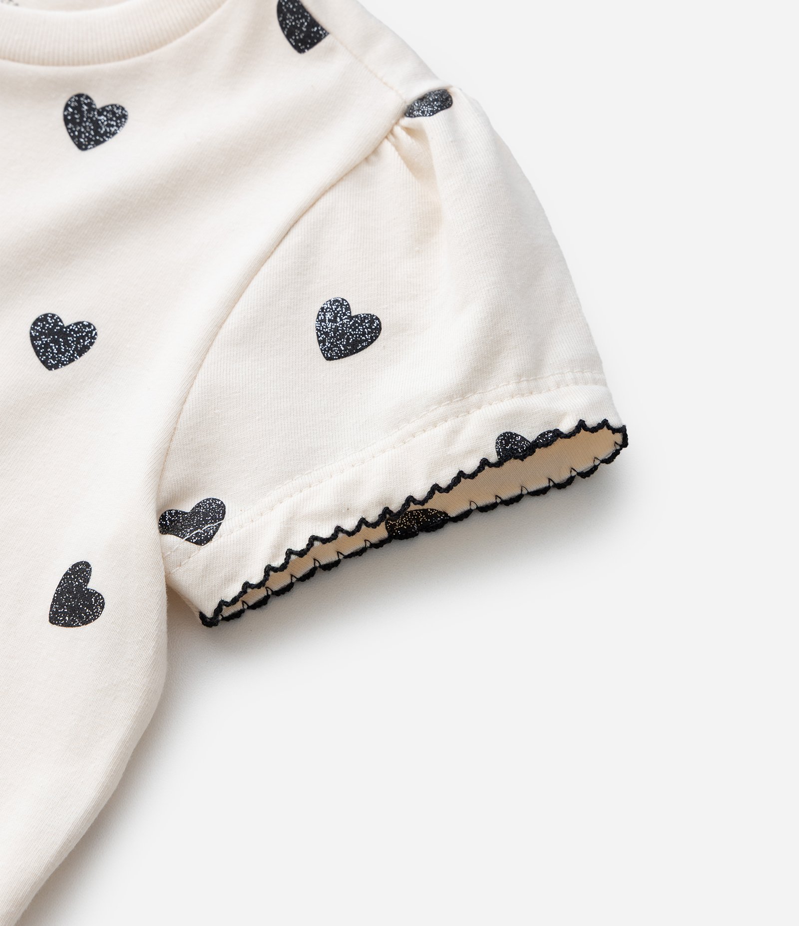 Blusa Infantil com Estampa de Corações Lovely Girl – Tam 1 a 5/6 Anos Off White 4