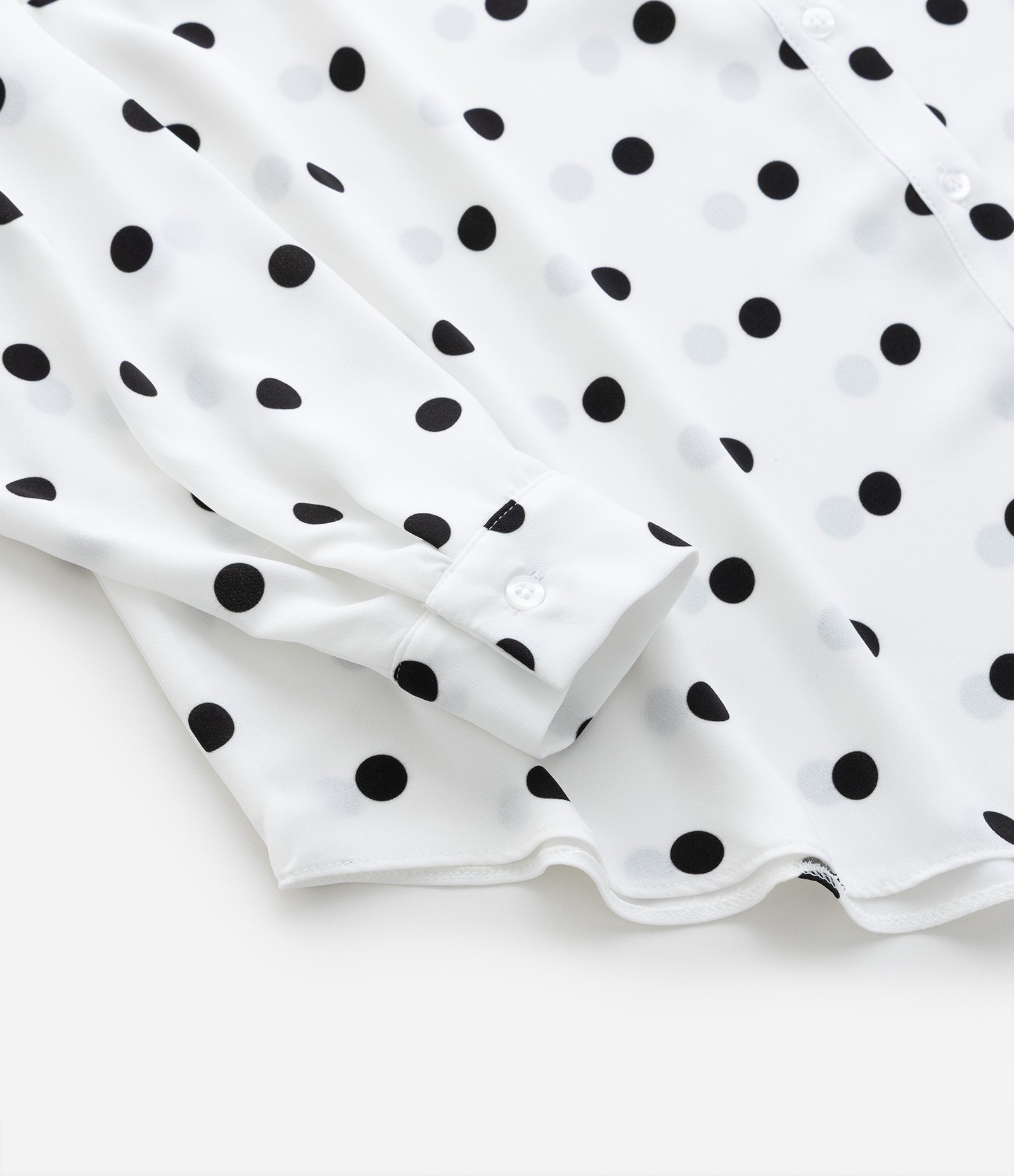 Camisa Alongada em Crepe Poá Curve & Plus Size Branco 7