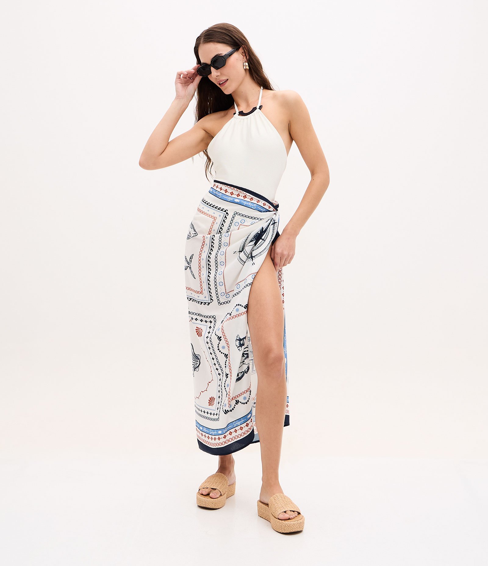 Canga em Viscose com Estampa Náutica Multicores 1