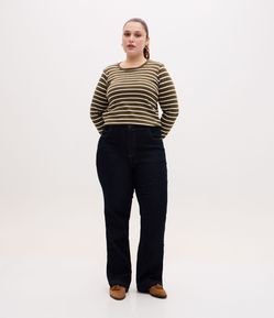 Calça Reta em Jeans com Elastano Curve & Plus Size