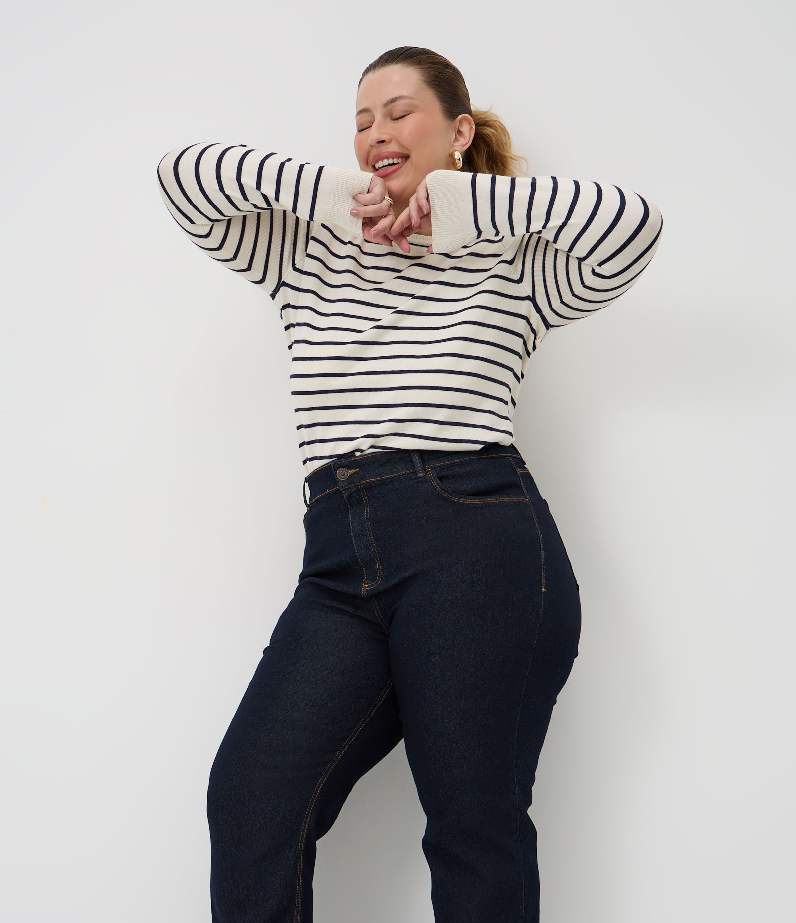 Calça Reta em Jeans com Elastano Curve & Plus Size Azul 3