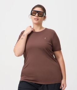 Camiseta Esportiva com Tecnologia Dry Curve & Plus Size