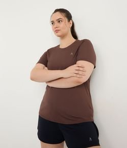 Camiseta Esportiva com Tecnologia Dry Curve & Plus Size