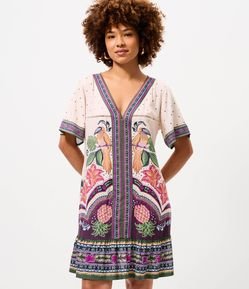Vestido Curto em Viscose com Estampa Tropical e Manga Flare