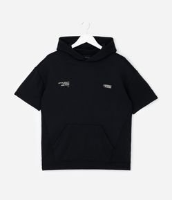 Camiseta Manga Curta com Capuz e Estampa Frontal - Tam 5 a 14 Anos