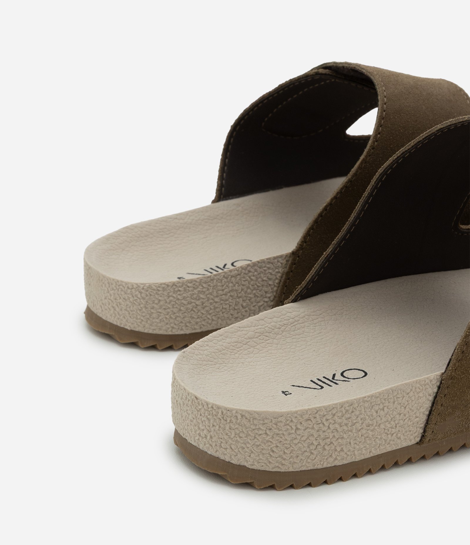 Sandália Slide em Camurça e Tiras com Velcro Marrom Claro 3